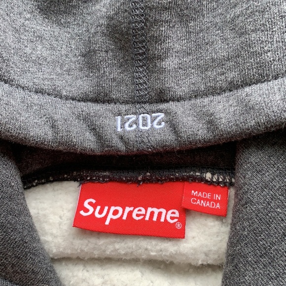 (TRADE ONLY) SUPREME 2021 BOGO Hoodie - Picture 4 of 5